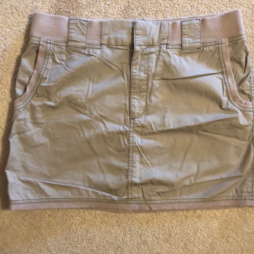 Comfy GAPBody skirt